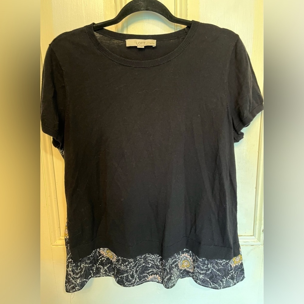 Loft Short Sleeve Back Patterned Shirt Large Petite - Picture 1 of 8